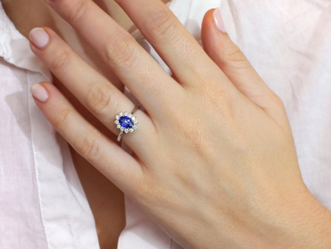 Exploring the Heritage of Sapphire Jewelry in Birmingham’s Jewelry Quarter